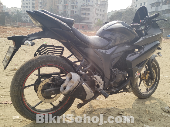 Gixxer SF double diks